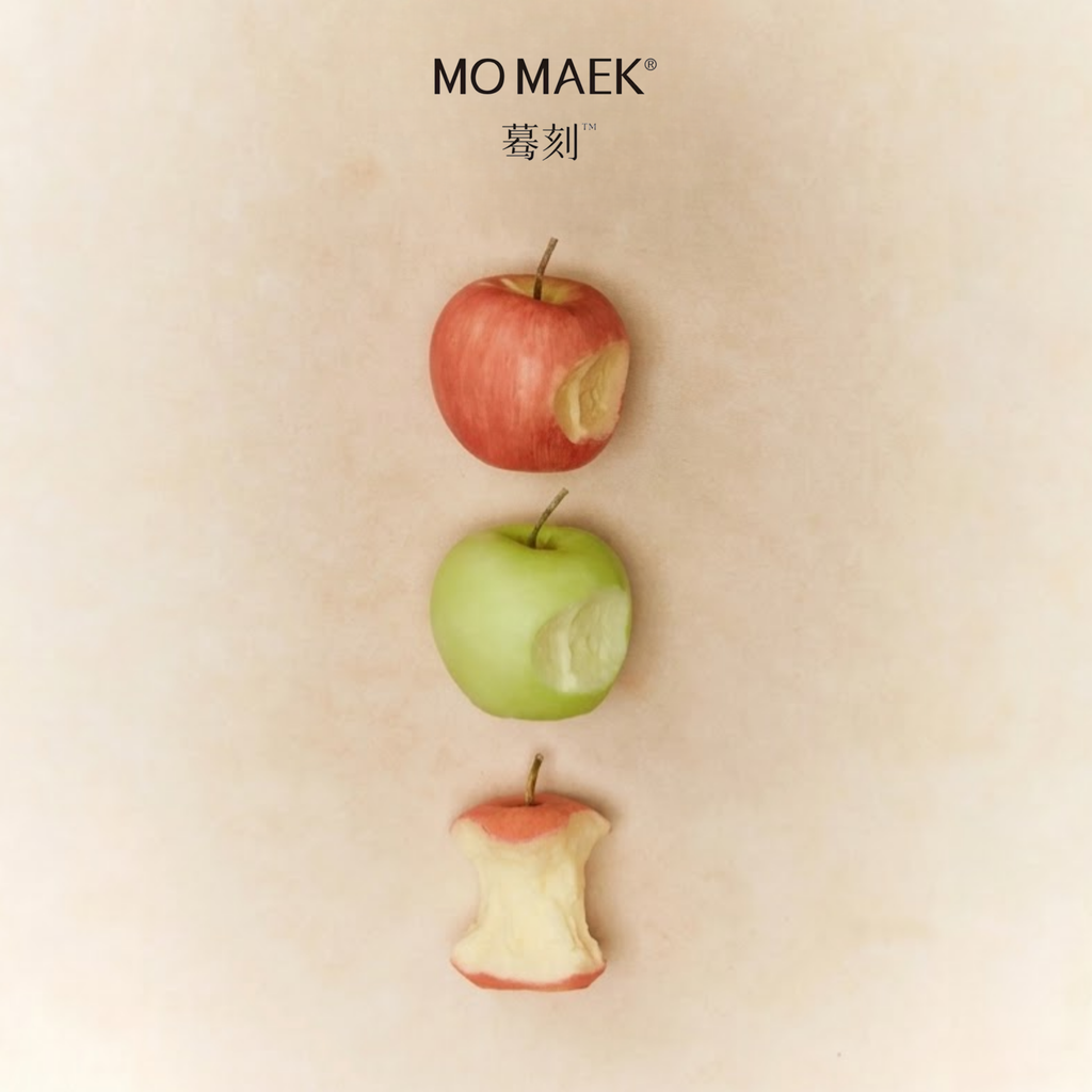 Mo Maek 'Doctor Away' Apple Scented Candle